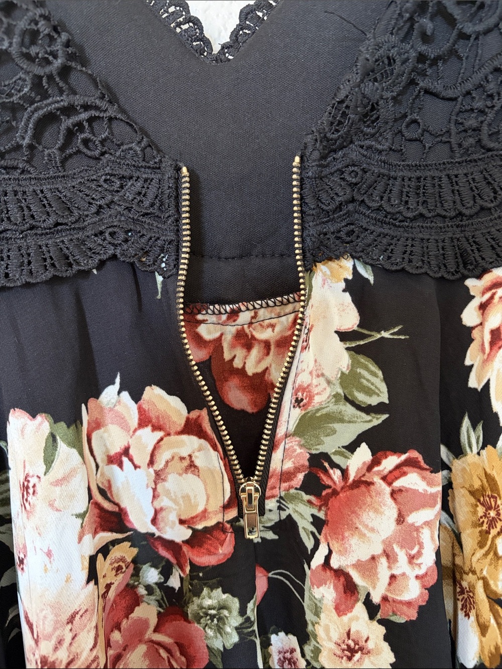 Haute Monde Black Floral Lace Mini Dress - Picture 9 of 10
